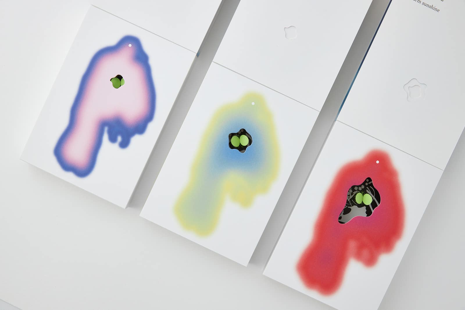 《鳥落地後》藝術書繪本